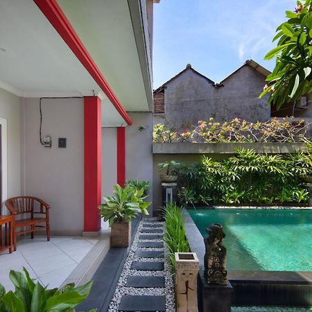 Angkul Angkul Beach Inn Kuta By Kamara Екстер'єр фото