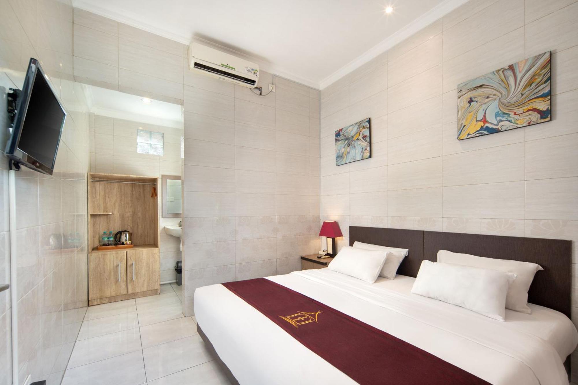 Angkul Angkul Beach Inn Kuta By Kamara Екстер'єр фото
