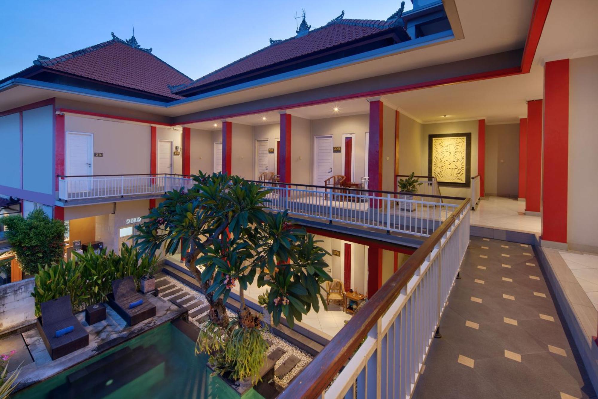 Angkul Angkul Beach Inn Kuta By Kamara Екстер'єр фото